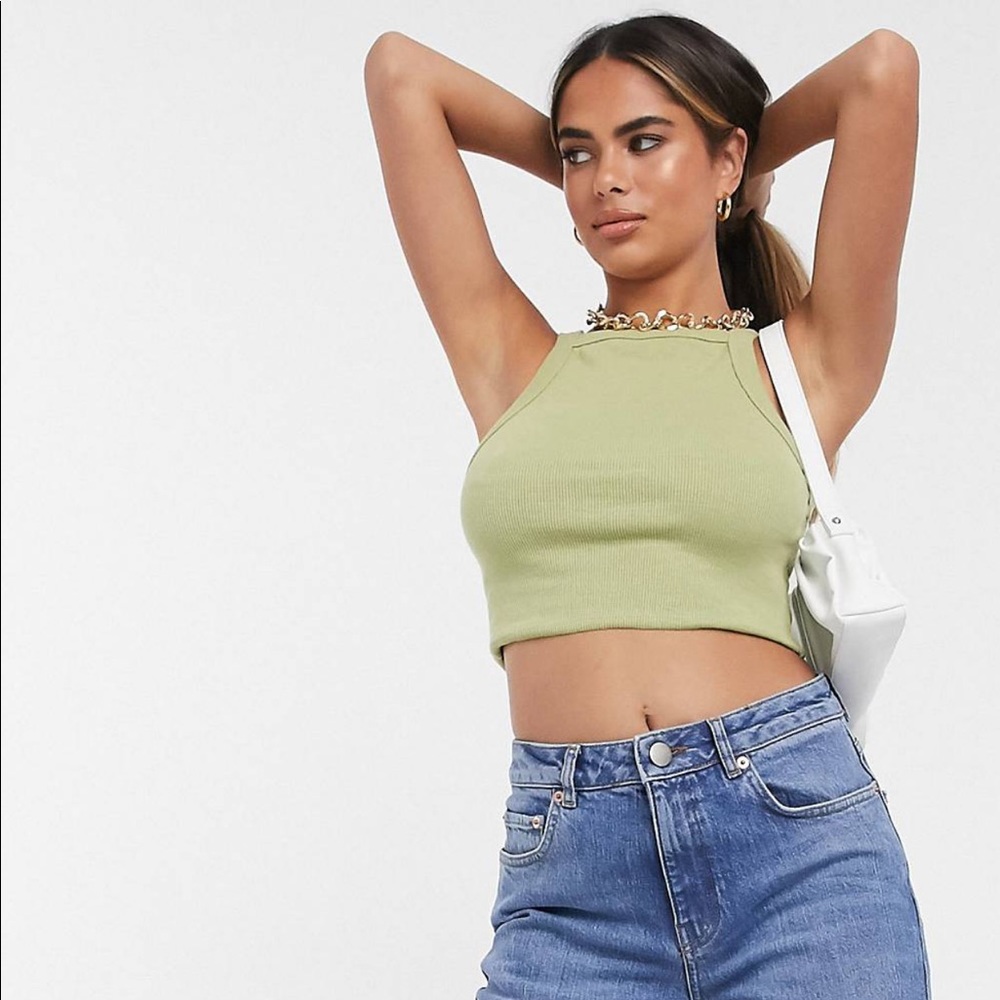 MISSGUIDED Racer Neck Crop Top - Picture 2 of 6